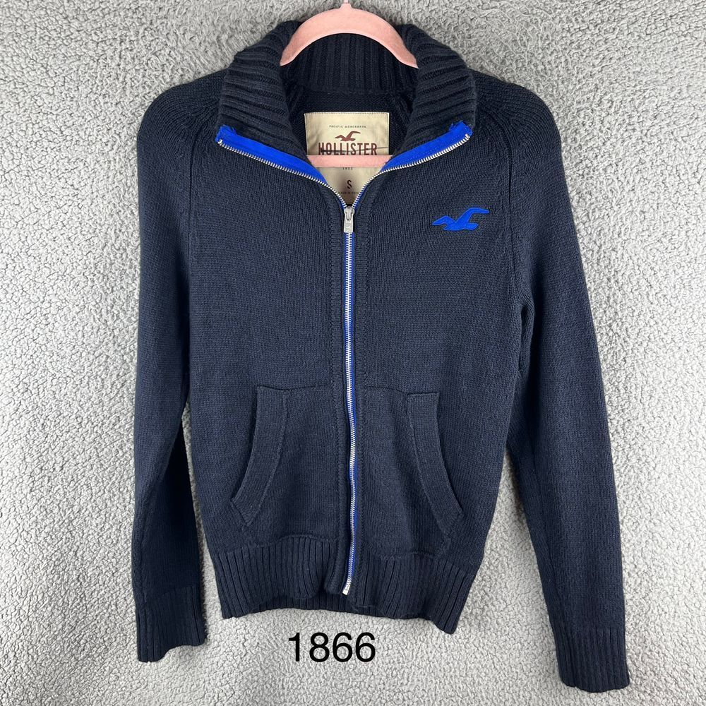 Hollister Navy Blue Full Zip Knit Sweater with Blue Logo Detail Size Small Y2K